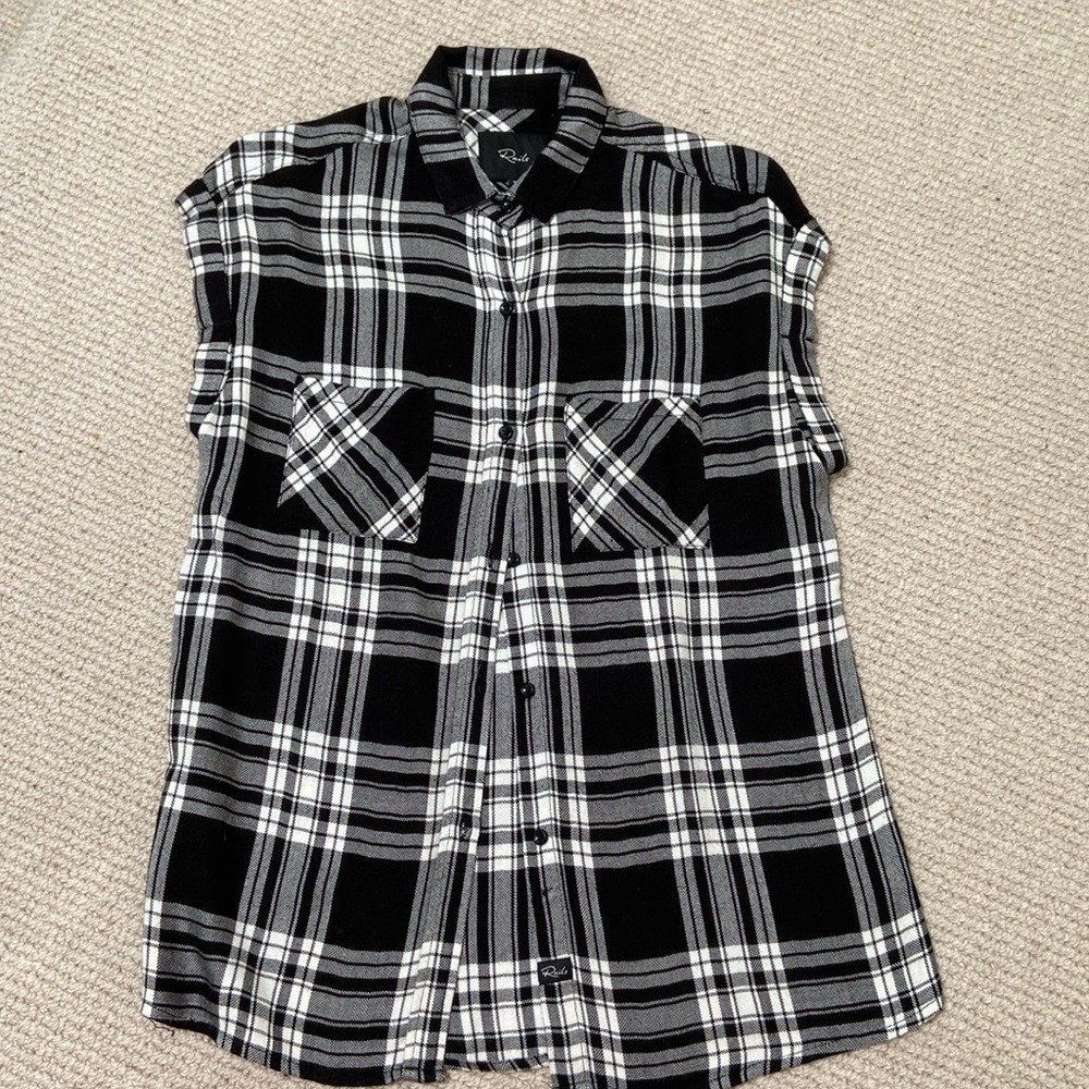 RAILS Plaid Cap-Sleeved Top in Black & White